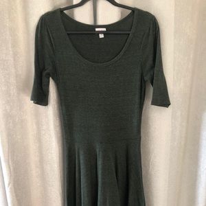 Size Small Hunter Green Nicole